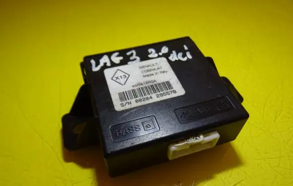 Renault Laguna III Alarm control unit/module 4M5418R0A