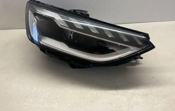 Audi A4 S4 B9 8W Headlight/headlamp 8w0941036e