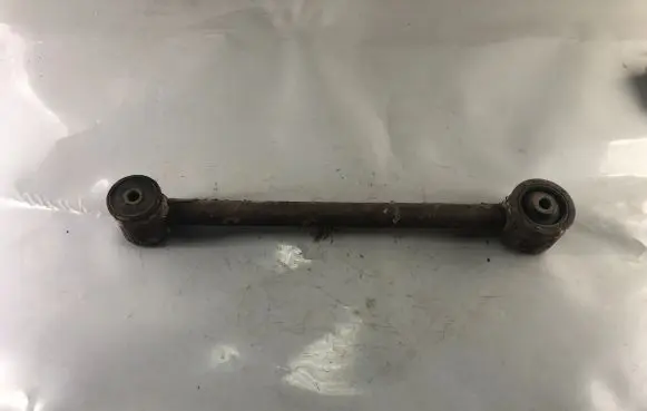 Mitsubishi Pajero Pinin Rear suspension control arm MR223792