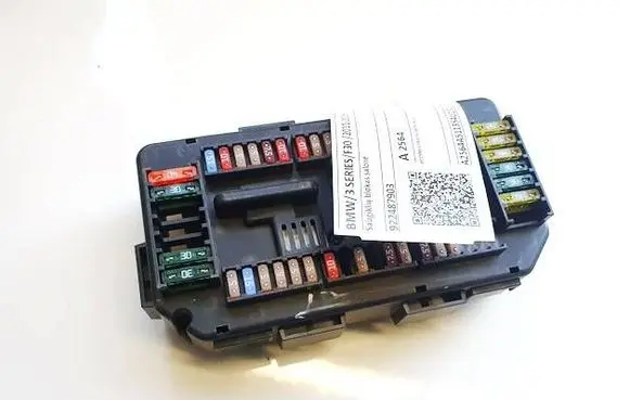 BMW 1 F20 F21 Fuse box set 922487903