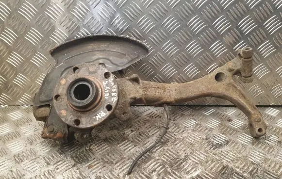 Skoda Superb B5 (3U) Front wheel hub