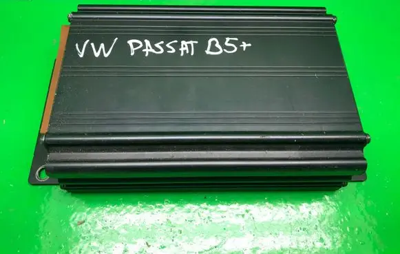 Audi A6 S6 C5 4B Sound amplifier AMP3610 294009