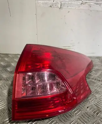Citroen C5 Rear/tail lights VP8XXX13404A 7999800