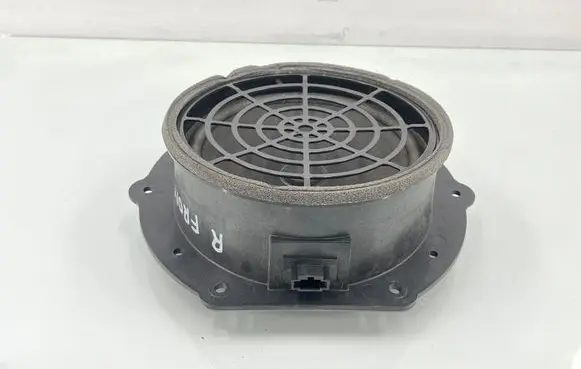 Audi Q7 4M Front door speaker 4M0035415 90020014504 MA715216