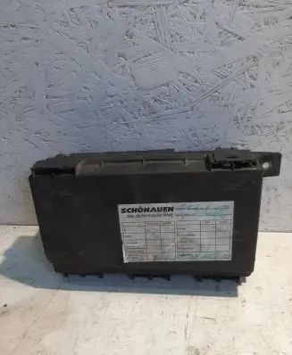 Opel Zafira B Fuse box set 743381