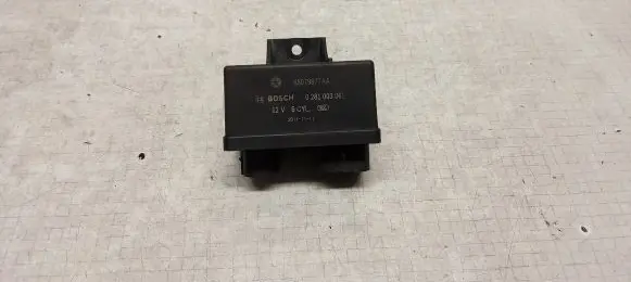 Jeep Grand Cherokee Glow plug pre-heat relay 68079877AA 0281003061