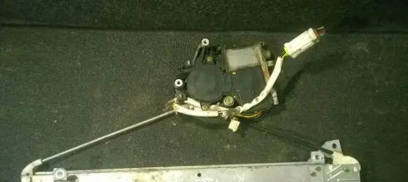 Mitsubishi Galant Sliding door window regulator with motor
