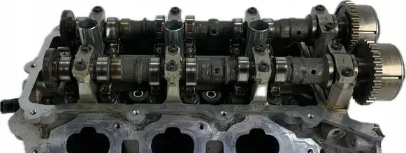Dodge Charger Engine head 05184445AO