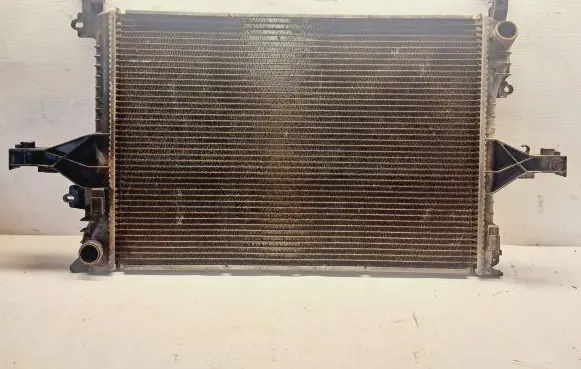 Coolant radiator