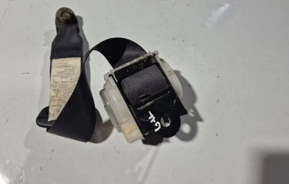 Subaru Legacy Rear seatbelt C700347FSL