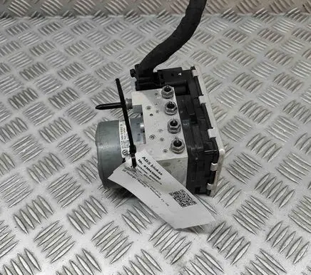 Volkswagen T-Roc ABS Pump 10022026604 5Q0614517GB