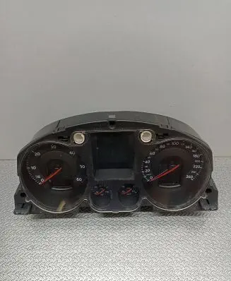 Volkswagen PASSAT B6 Speedometer (instrument cluster) A2C53194181