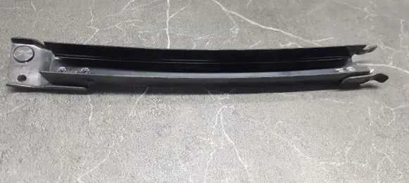Nissan Murano Z50 Door glass rail 