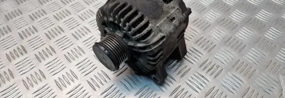 Citroen C4 I Picasso Generator/alternator 2601556C 2601872C