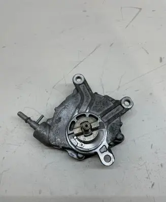 Toyota Avensis T270 Vacuum pump 293000W030