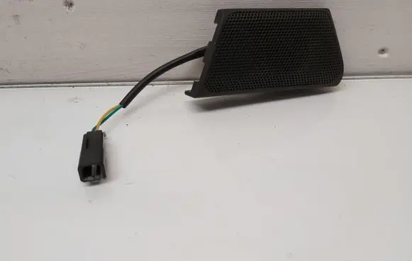 Chevrolet Captiva High frequency speaker in the rear doors 95024523