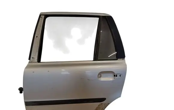 Rear door