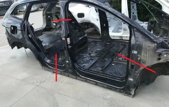 Skoda Enyaq iV Sill
