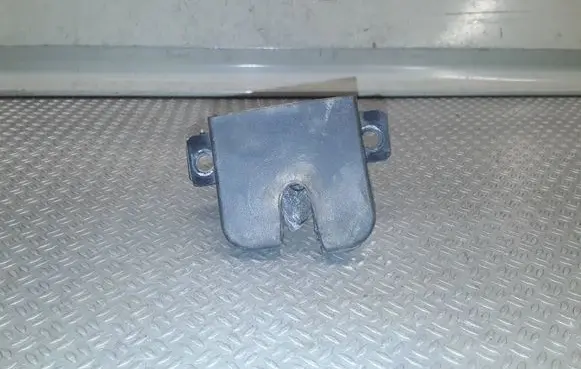 Volkswagen Caddy Tailgate/trunk/boot lock/catch/latch 
