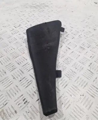 Chevrolet Corvette C8 Front mudguard 84698727