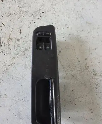 Volkswagen PASSAT B5 Electric window control switch 1J3959857 F005S00004 083280953