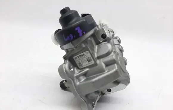 Volkswagen Arteon Fuel injection high pressure pump 03N130755A
