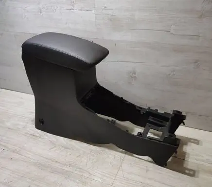 Suzuki Vitara (LY) Armrest 2380568