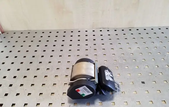 Audi Q7 4L Third row seat belt 606898300