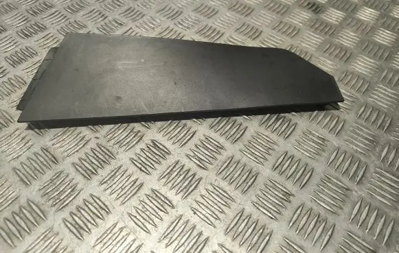 Volvo XC90 Centre console side trim rear 31389959