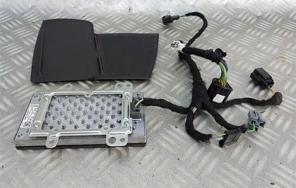 Ford Kuga III Wireless charging module M1PT19J235AA