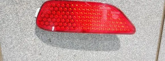 Chevrolet Captiva Rear tail light reflector