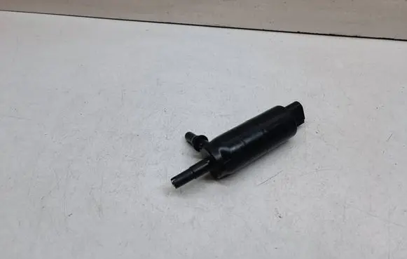 BMW 3 E90 E91 Headlight washer pump 7217792 6712717792