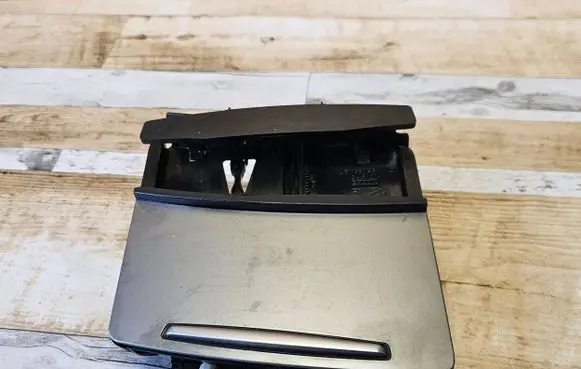 Audi A6 S6 C6 4F Ashtray (front) 4F1857951C