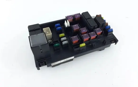 Subaru Legacy Fuse module 82241AG070