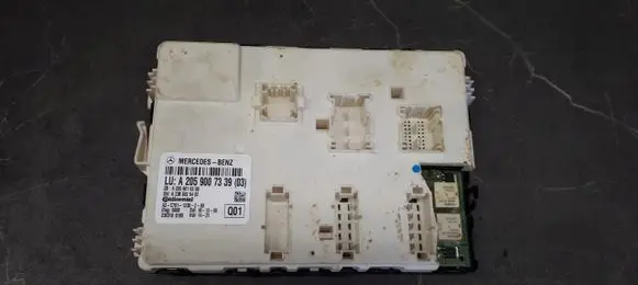 Mercedes-Benz C W205 SAM control unit a2059007339