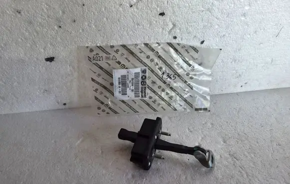 Fiat Panda II Rear door check strap stopper 51933506 68196589AA