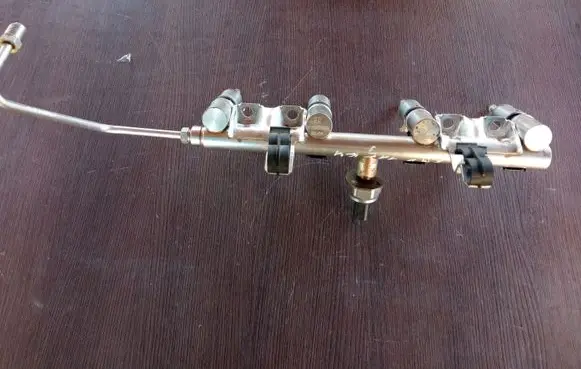 Fuel injectors set