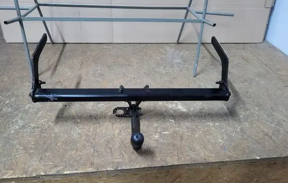 Dacia Duster II Tow bar set 8201684327