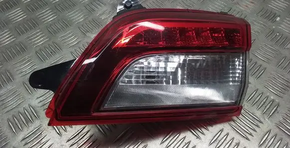 Subaru Outback (BS) Tailgate rear/tail lights 13260228