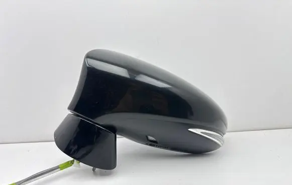 Lexus CT 200H Front door electric wing mirror E13027486