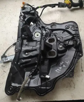 Mazda 6 Front window lifting mechanism without motor GHP9595997X
