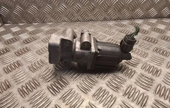 Opel Astra J EGR valve K5T70380 8973766633 89737