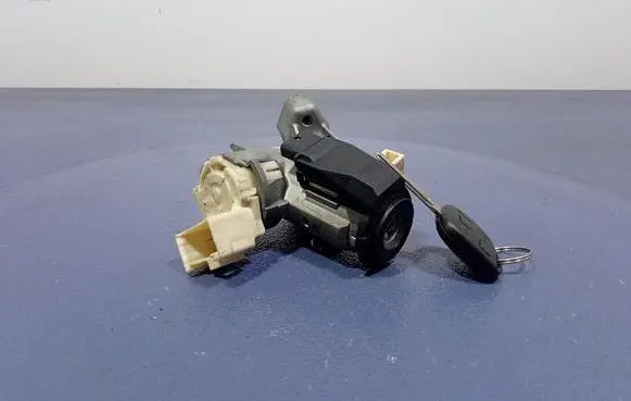Toyota Yaris Ignition lock N0502241256B