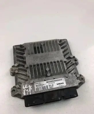 Volvo V50 Engine control unit/module ECU 31211081AA