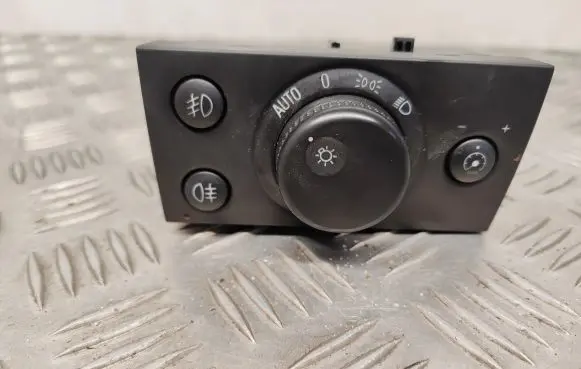 Opel Signum Light switch 13177070