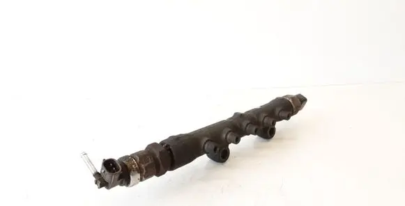 Toyota Avensis T250 Fuel main line pipe