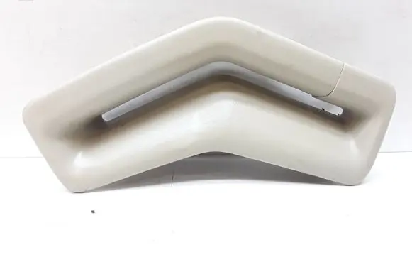 Volvo V70 Seat belt trim 
