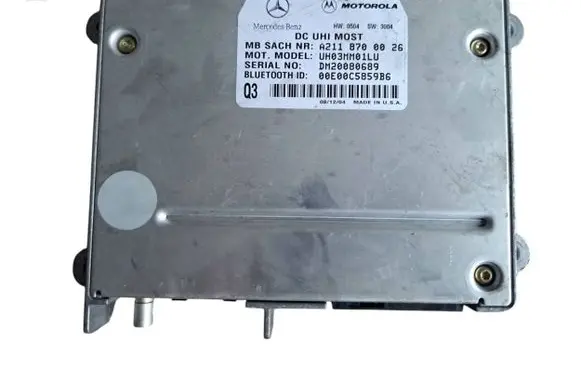 Mercedes-Benz E W211 Bluetooth control unit module A2118700026