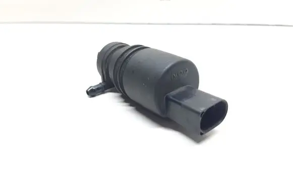 BMW X3 E83 Windscreen/windshield washer pump