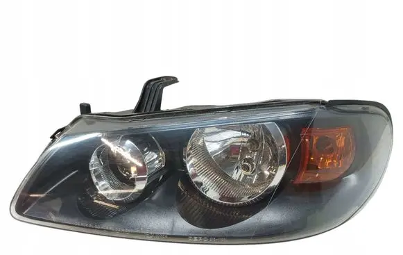 Nissan Almera N16 Headlight/headlamp 